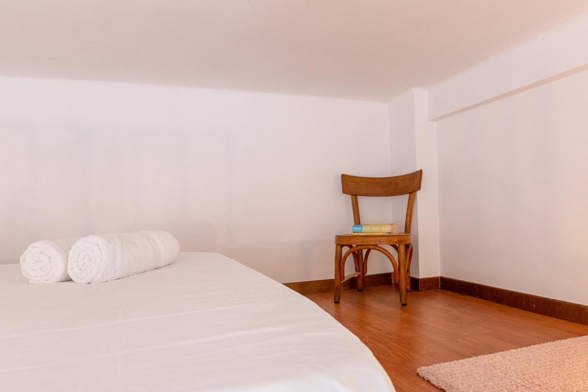 Soft Colors Exclusive Apartment - Navigli District - M2 Milan Bagian luar foto